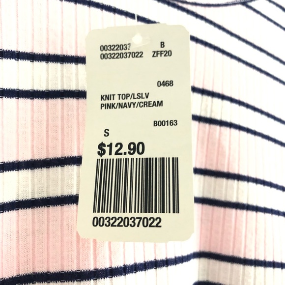 FOREVER21 PRETTY light pink striped long sleeve. - Picture 5 of 5